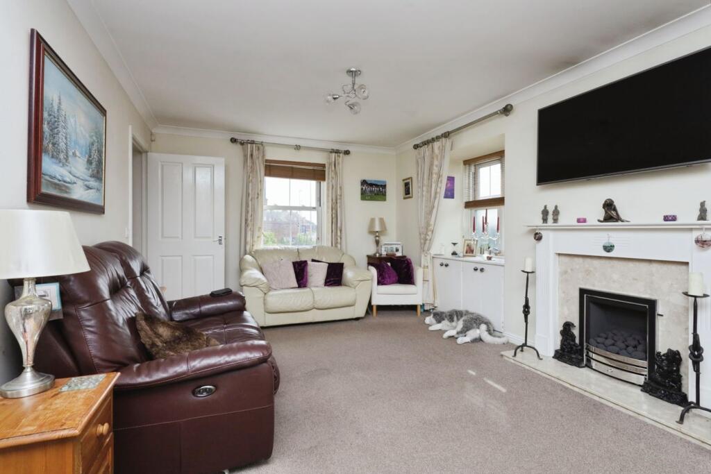 House in Eastbourne, East Sussex - More
