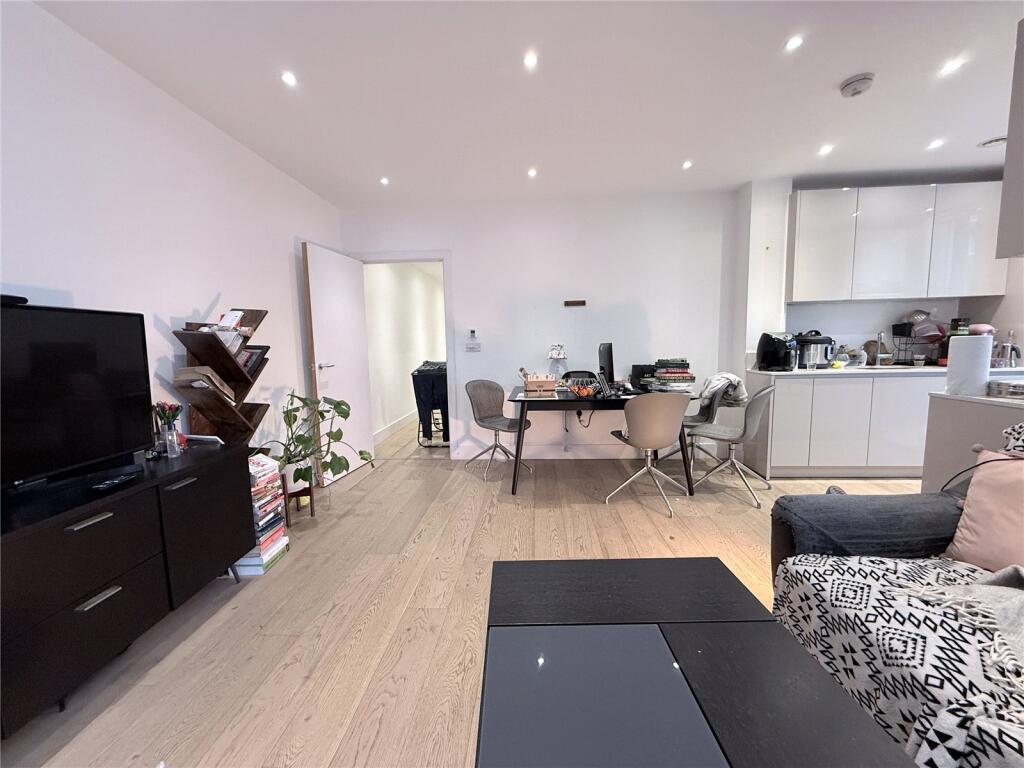 Apartment in London, Kentish Town - View 5