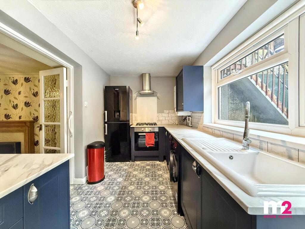 Apartment in Newport, St. Woolos, Stow Hill - More