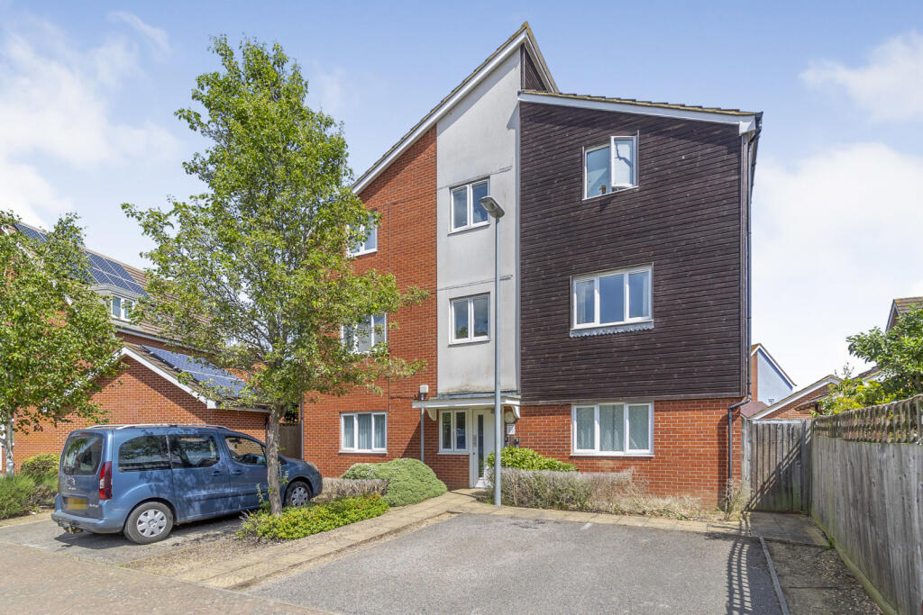 Main image of property: Littlestone Gate, Broughton, Milton Keynes, MK10