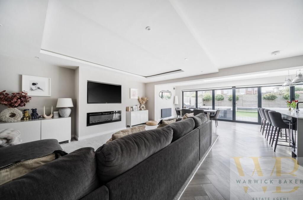 House in Shoreham-by-Sea, Shoreham Beach, Kingston Buci - View 2