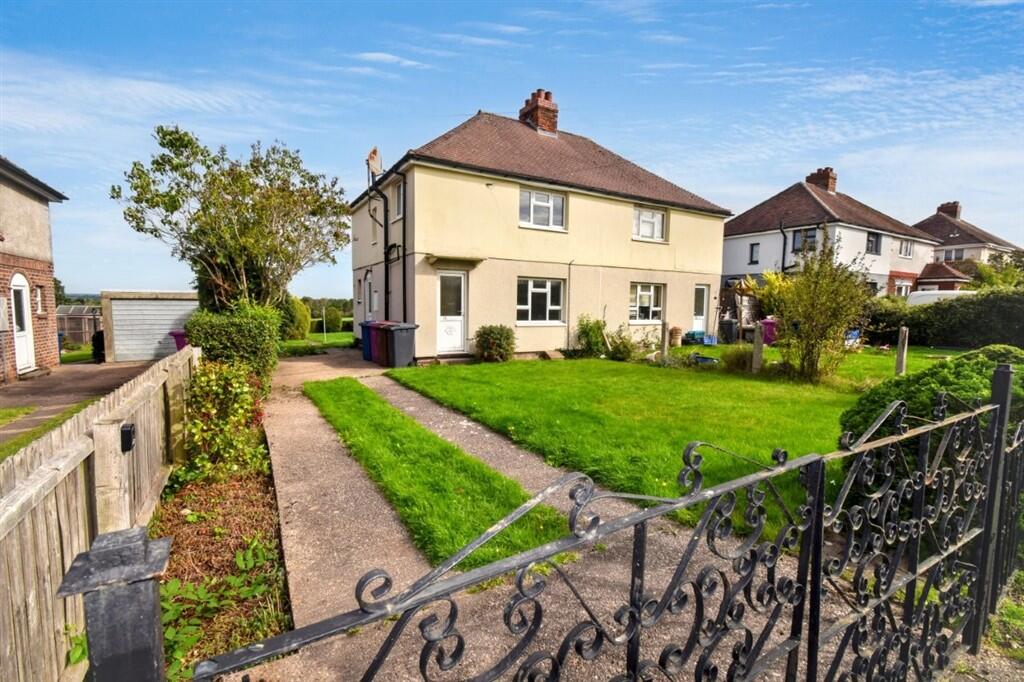 House in Lichfield, Longdon