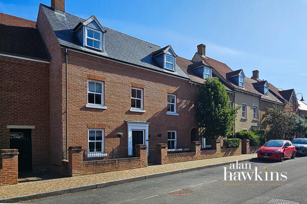 Main image of property: Ravendale, East Wichel, Swindon, SN1