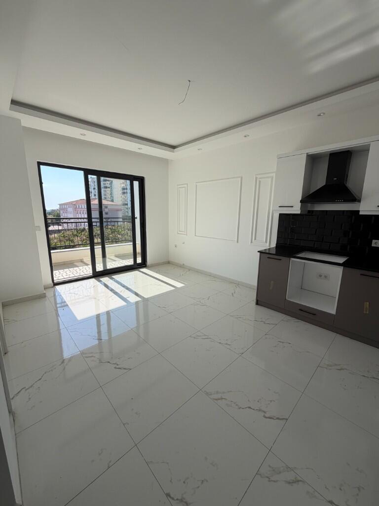 Main image of property: Mahmutlar, Alanya, Antalya