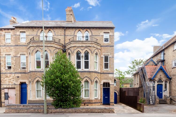 Apartment in Oxford - View 4