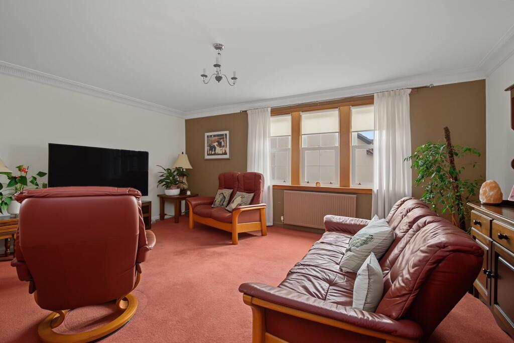 Apartment in Kilmarnock - More