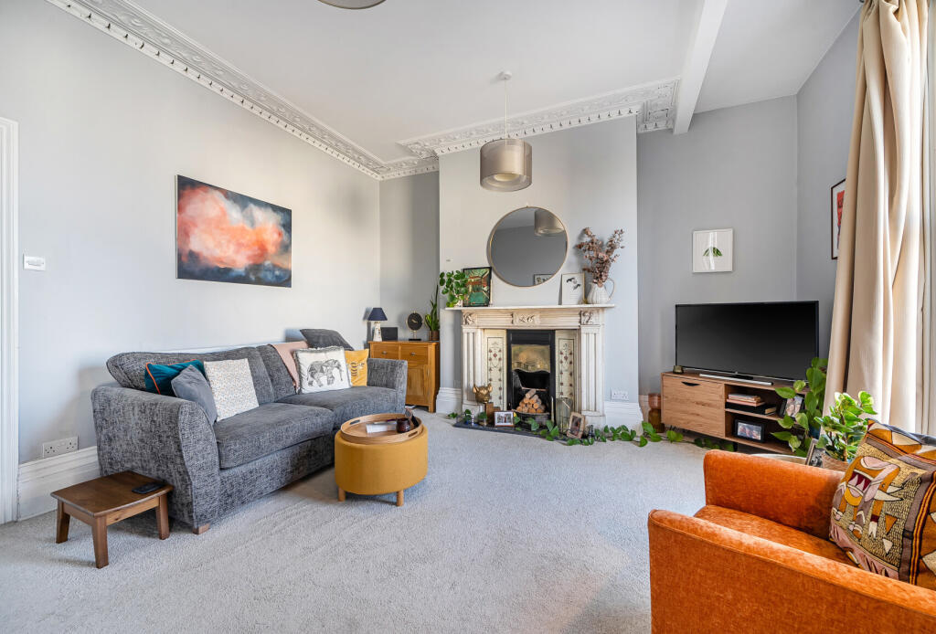 Main image of property: Portland Street, Cheltenham, Gloucestershire, GL52