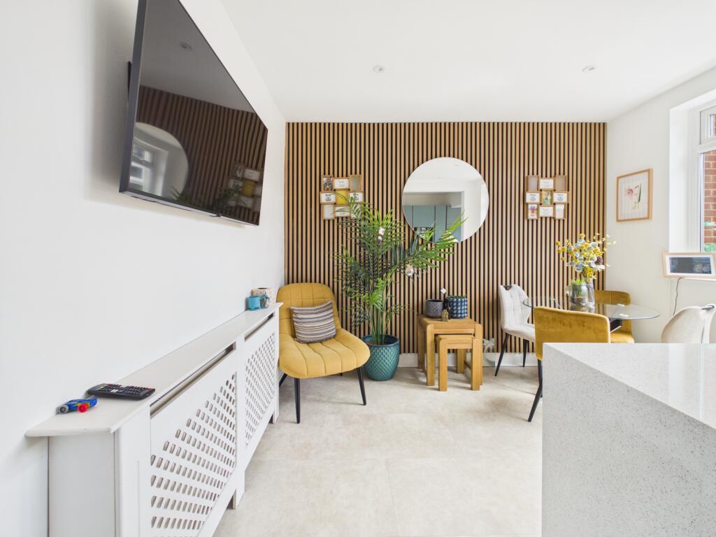 House in Hull, Kingston upon Hull - View 5