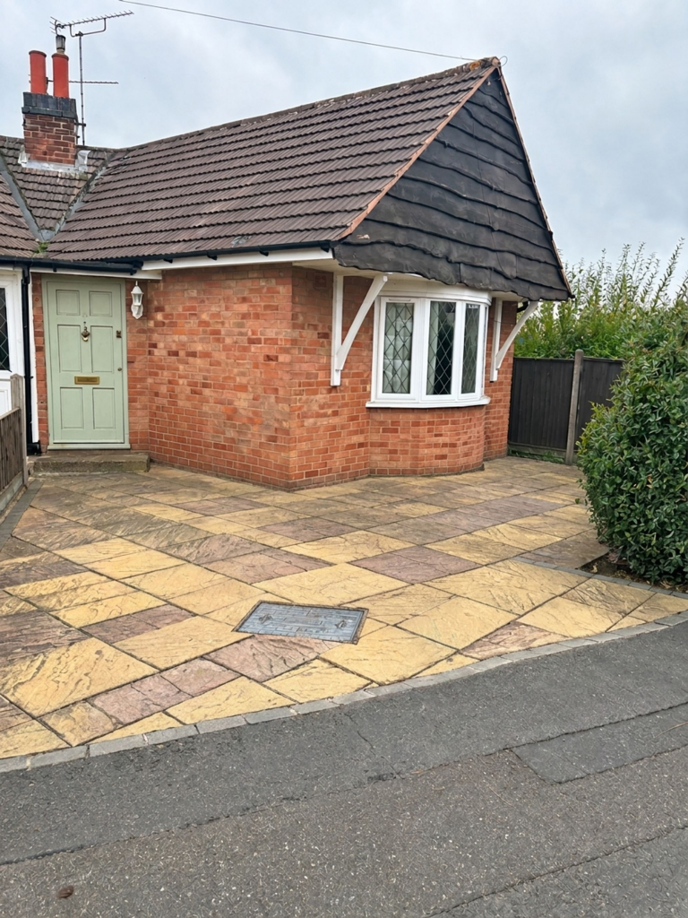 Main image of property: Brooksby Drive, Oadby, LE2