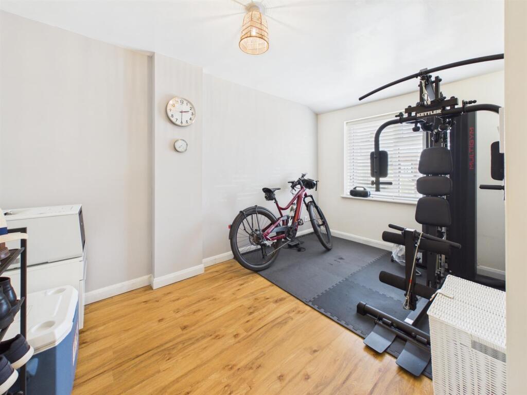 Ventnor Road, Tilehurst, Reading - View 6