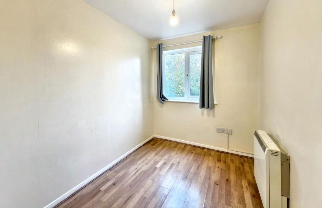 Apartment in London, Goodmayes, Chadwell Heath - View 5