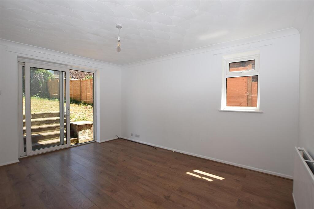 House in Tonbridge - View 3