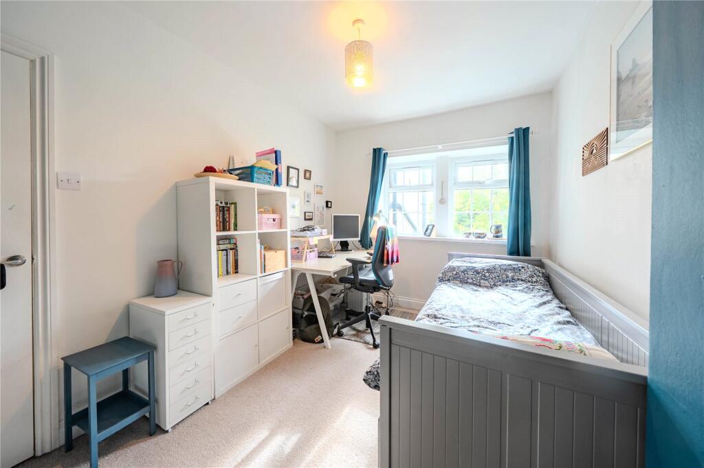 House in Leeds, West Yorkshire - More