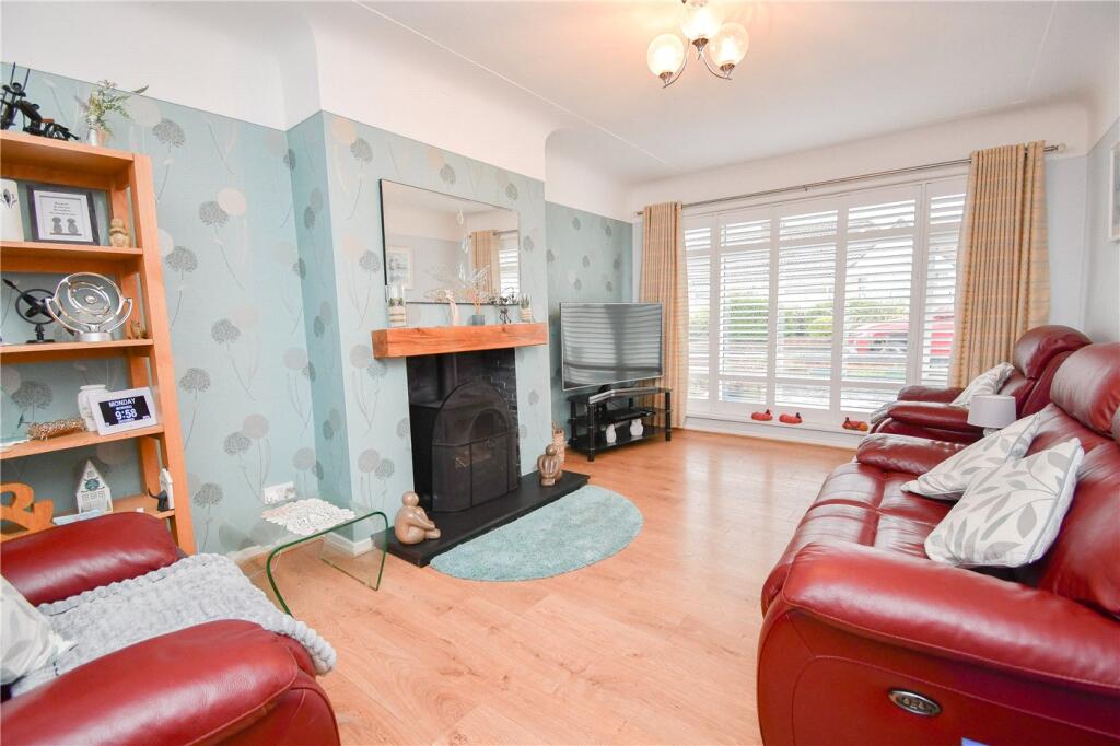 Colemere Drive, Thingwall, Wirral photo 2