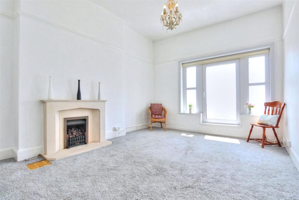 Morton Crescent, Exmouth, Devon photo 2