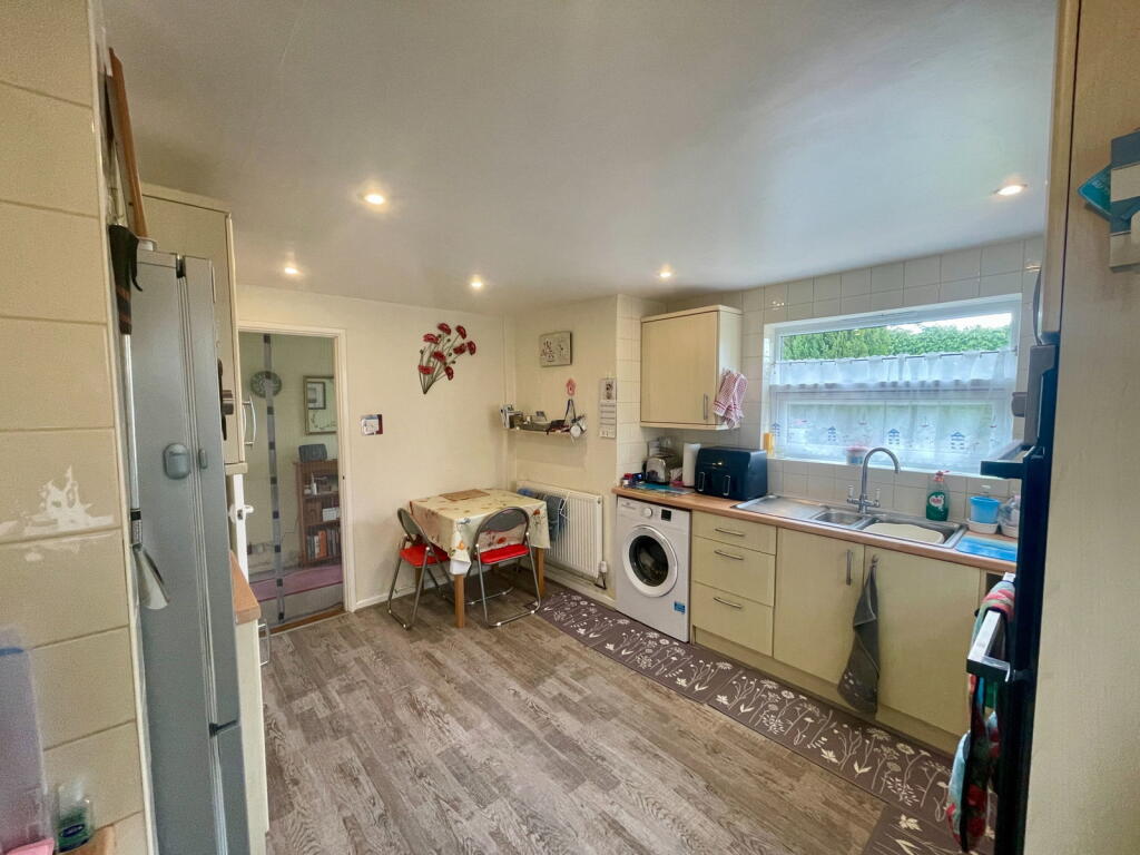House in Ipswich - View 4