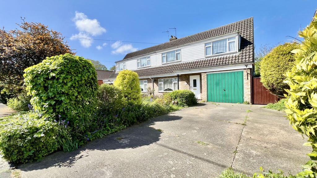 3-bed semi-detached on North Street, Winterton, £189,950