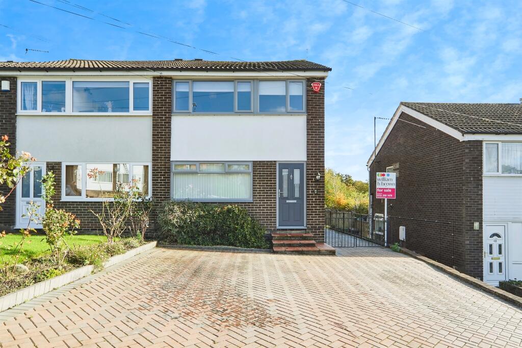 Main image of property: Vesper Lane, Leeds