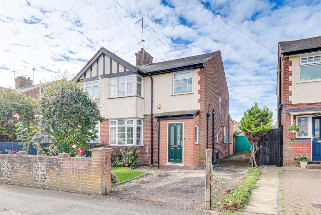 Main image of property: Front Street, Slip End, LU1