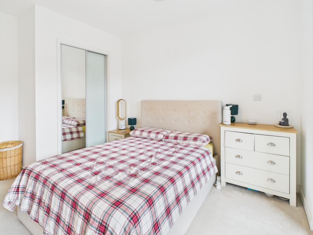 Apartment in London, Millwall, Isle of Dogs - More