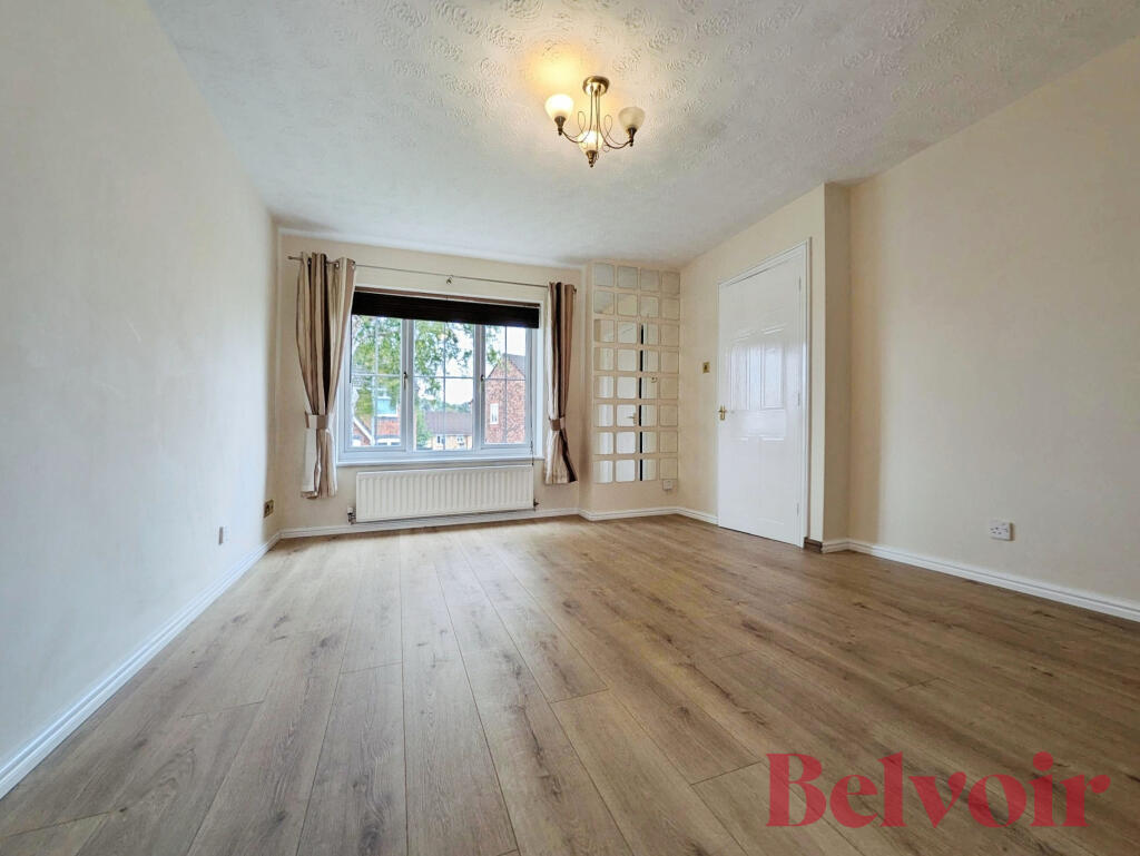 House in Stoke-on-Trent - View 4