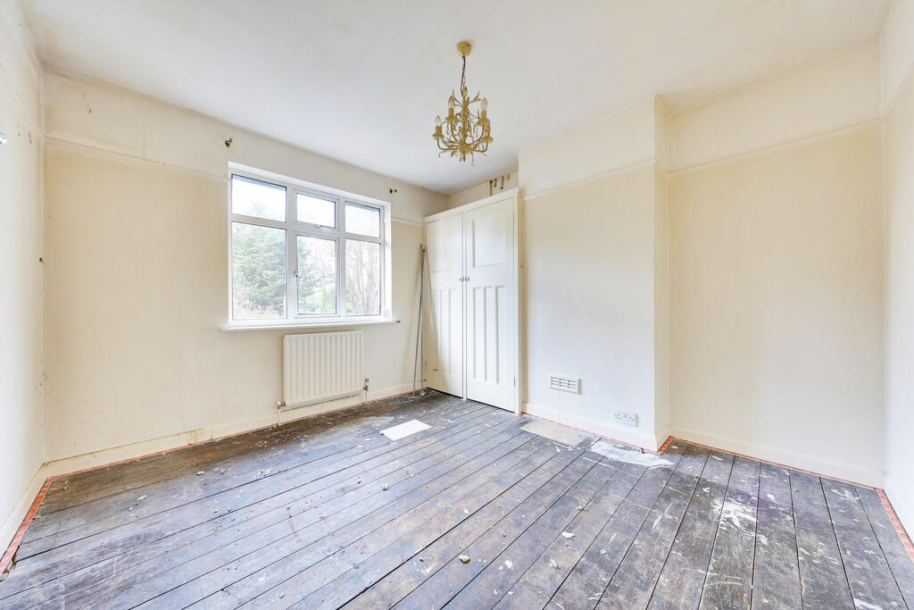 House in Orpington, St Paul's Cray - More