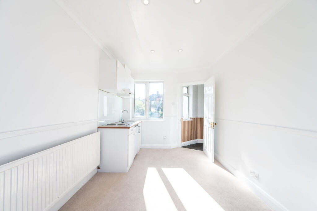 House in London - More