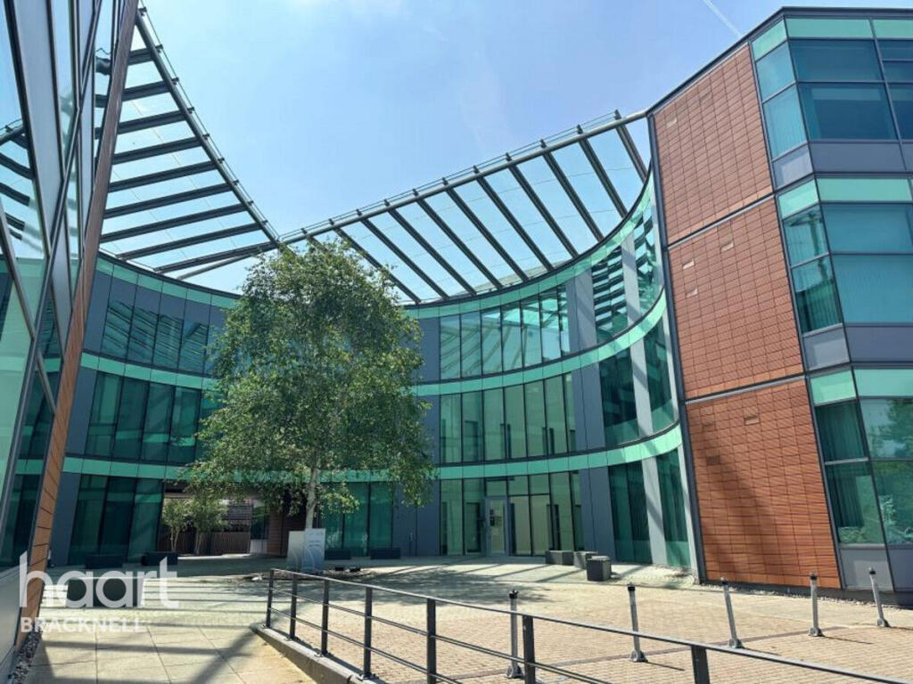 Main image of property: Wokingham Road, Bracknell