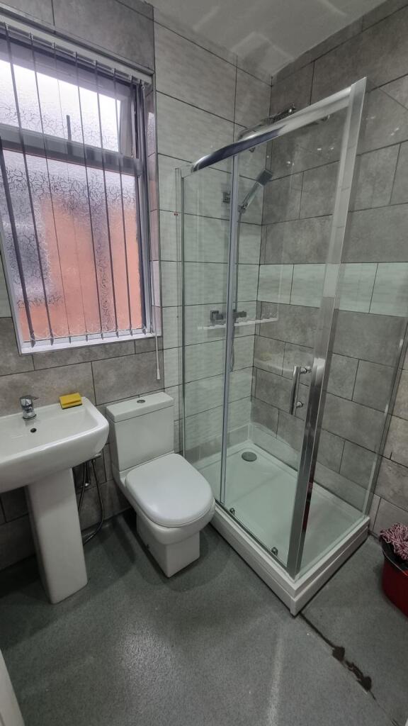4 bedroom terraced house for rent