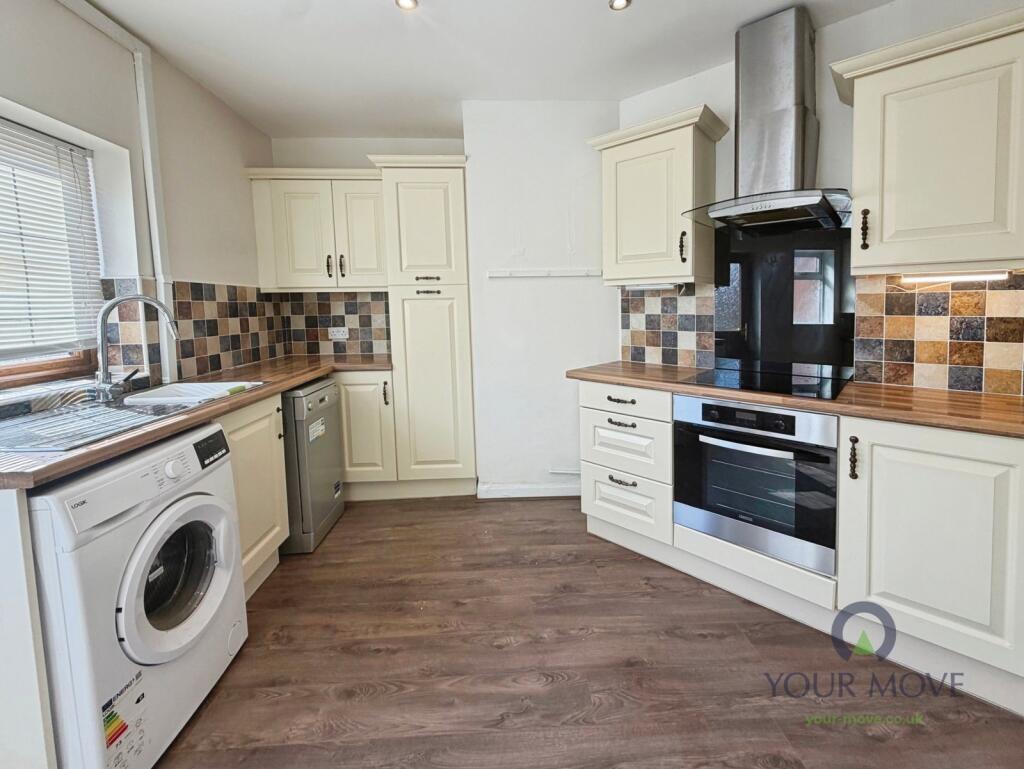House in Dudley - View 4