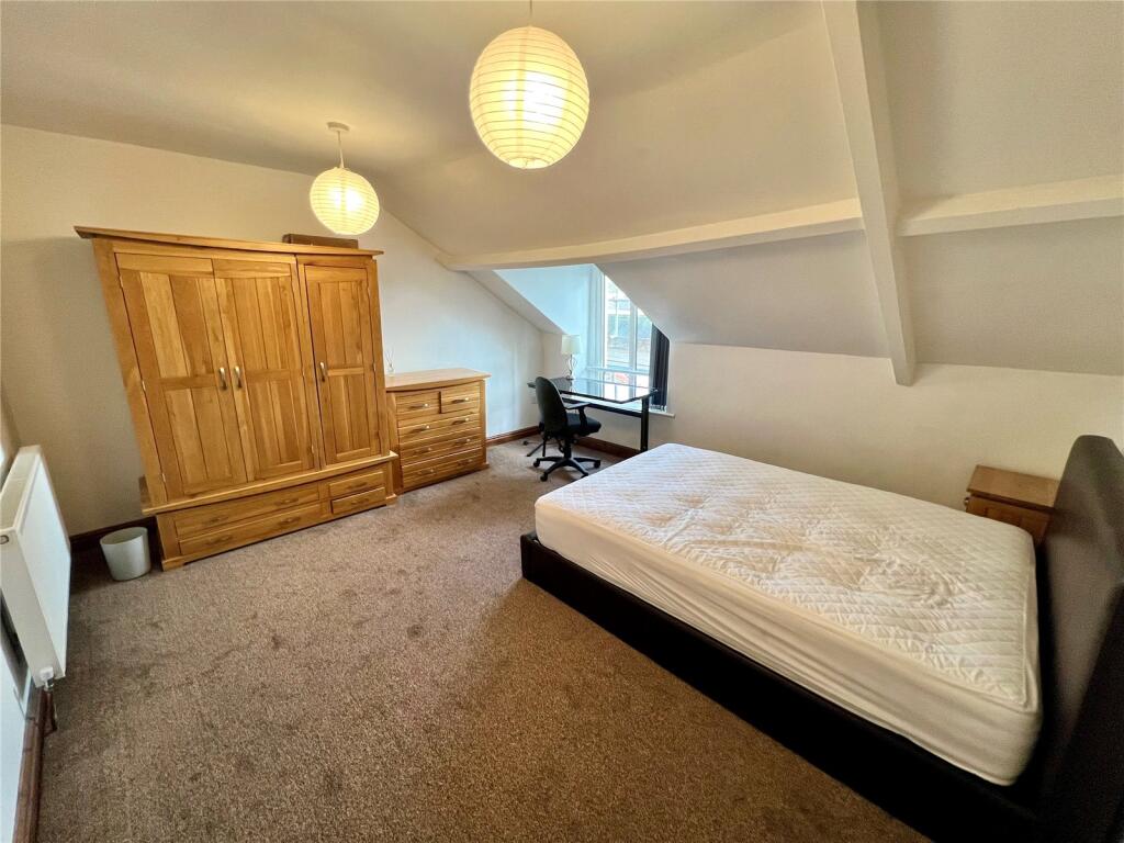 Main image of property: Richmond Road, Cardiff, CF24