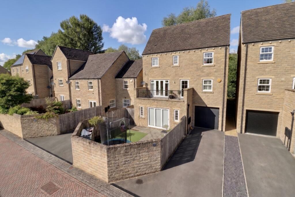Main image of property: 19 Riverside Walk, Otley