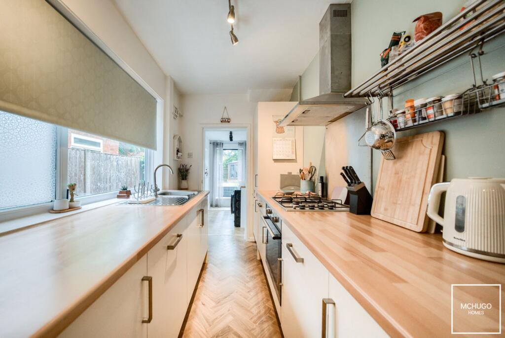 Earls Court Road, Birmingham, B17 photo 4