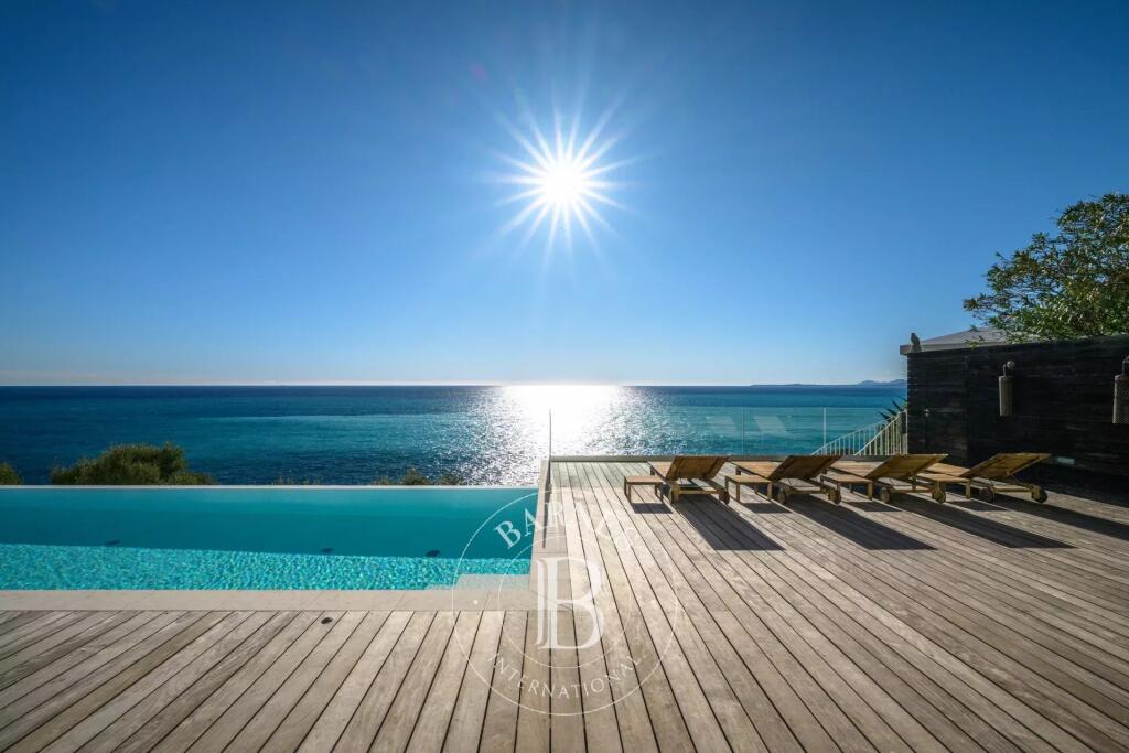 Main image of property: Provence-Alps-Cote d`Azur, Alpes-Maritimes, Nice