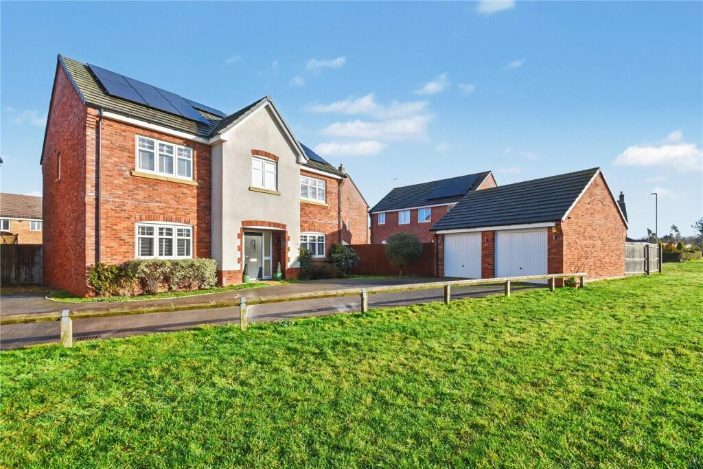 Main image of property: Mantle Close, Copcut, Droitwich Spa, Worcestershire, WR9