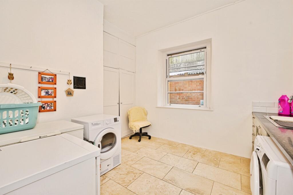 Additional image 11 of Hendford Hill, Yeovil