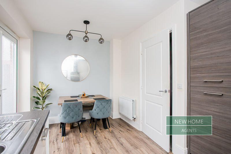 Pentrebane Drive, Pentrebane, Cardiff, CF5 3DR photo 4