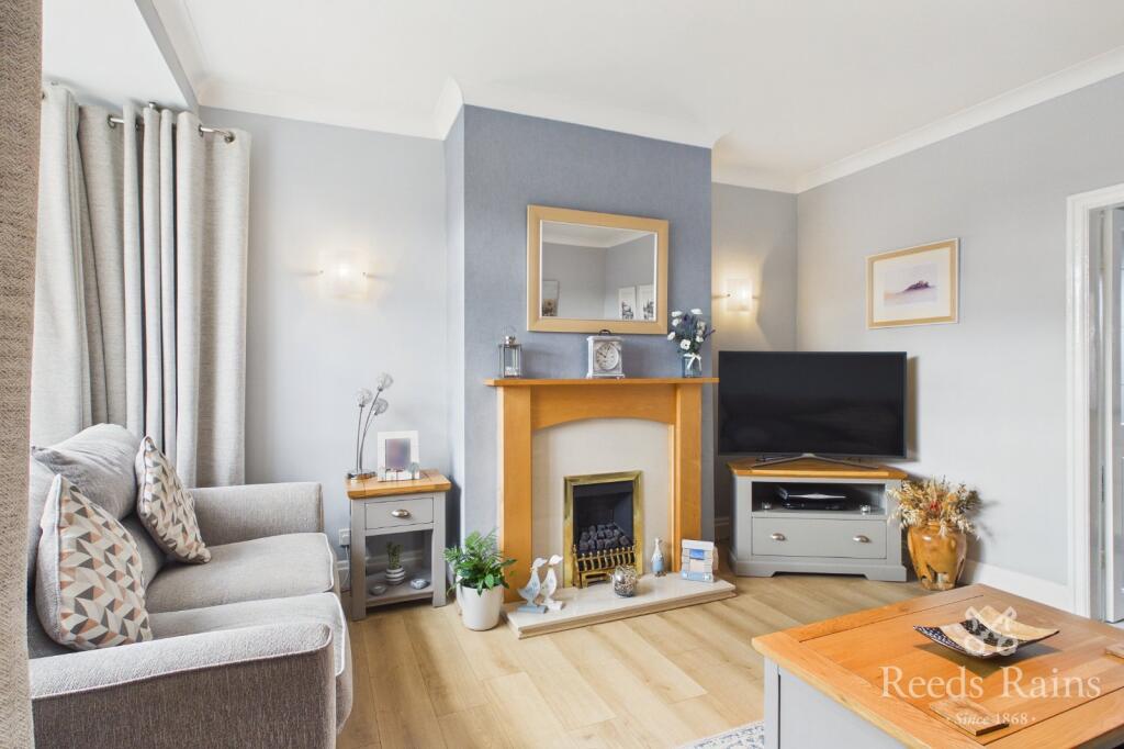 House in Wakefield - View 2