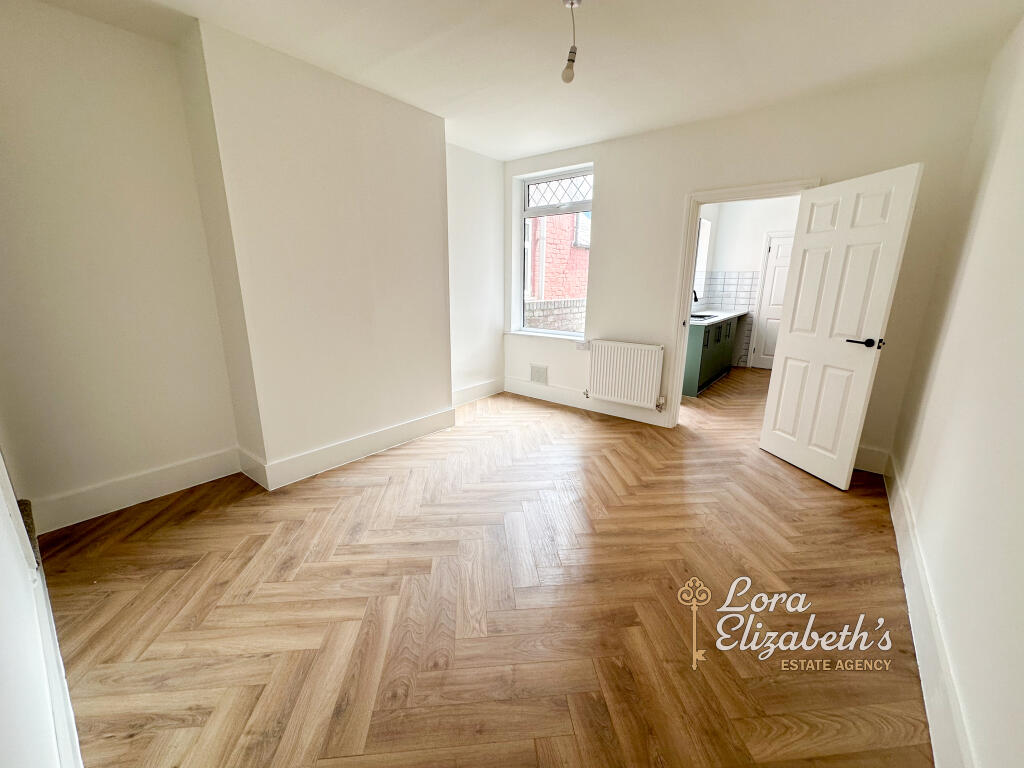 Eland Road, Shirebrook photo 4