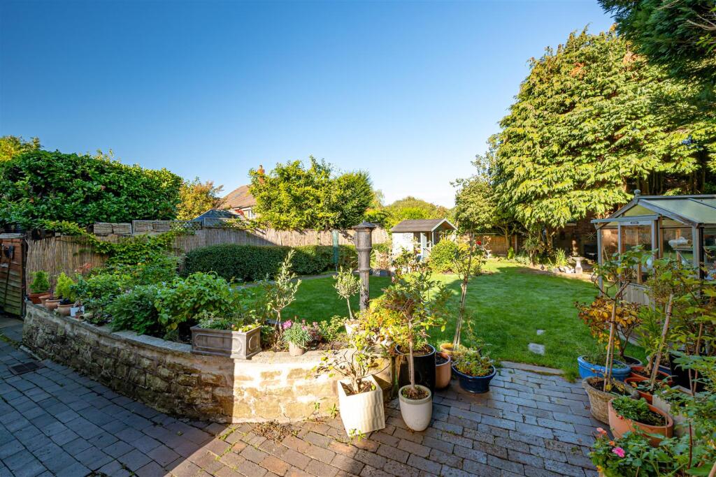 House in Wolverhampton, West Midlands - View 3