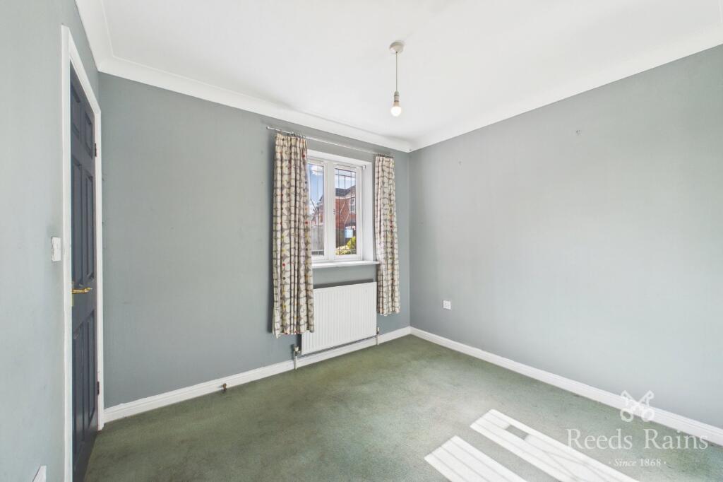 House in Wakefield - View 3