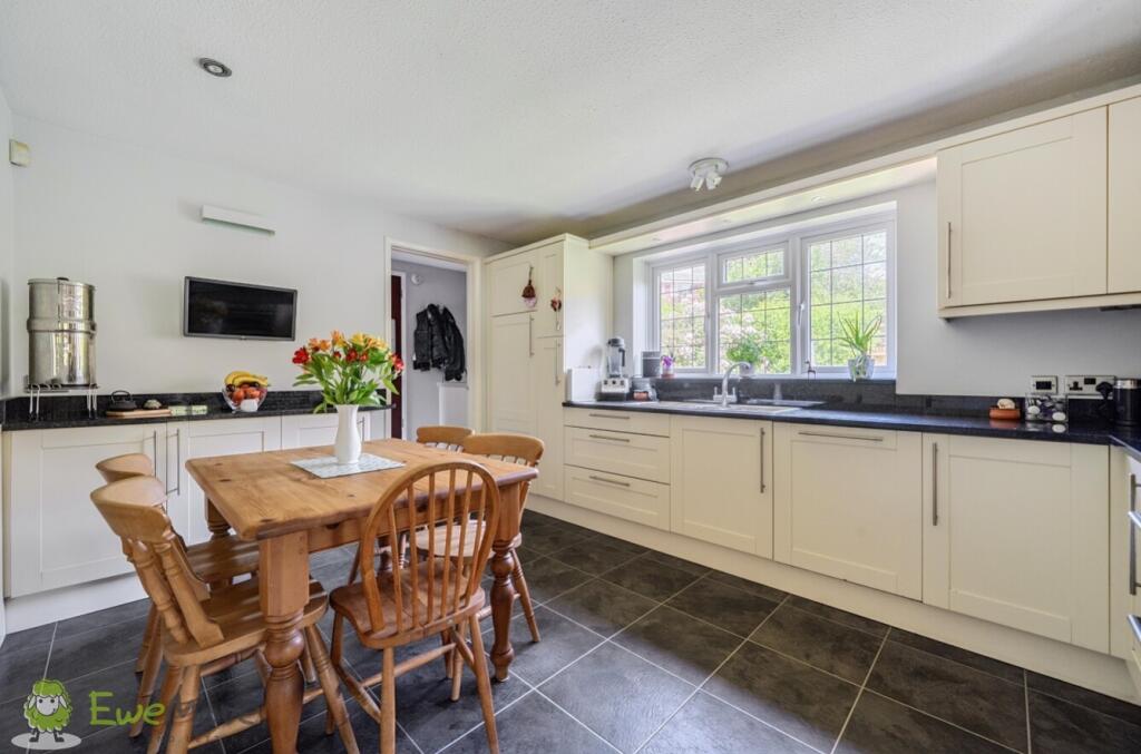 House in Basingstoke and Deane, Pamber - View 3