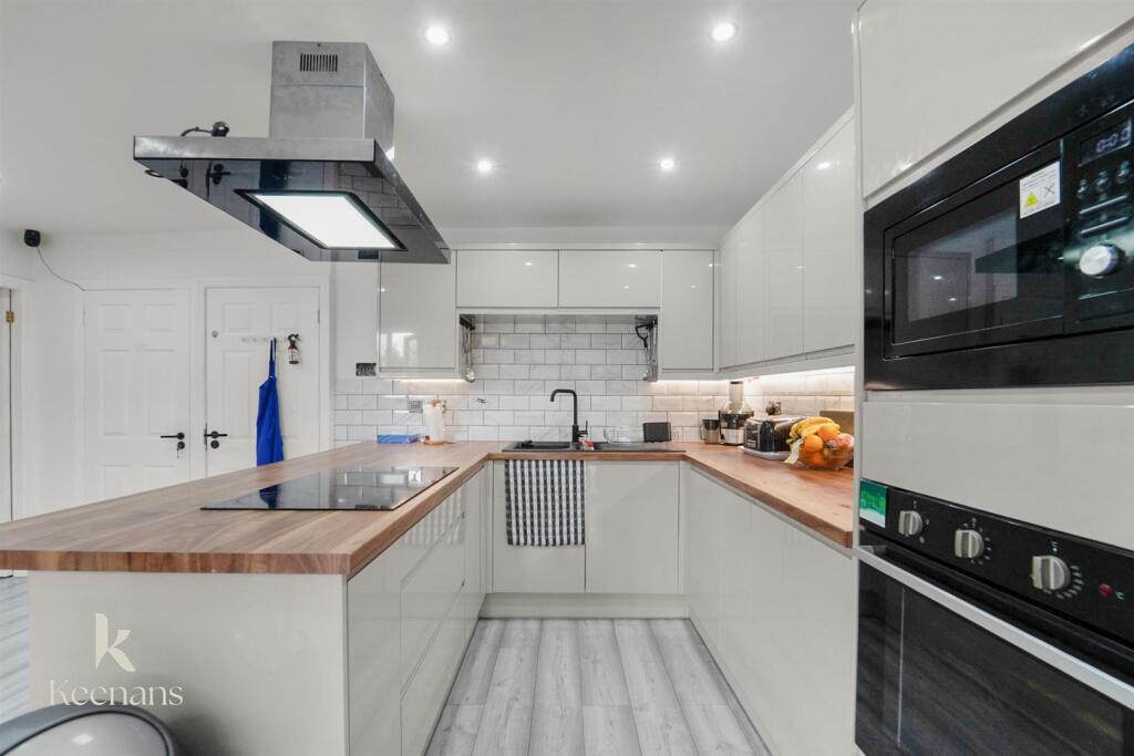 House in Blackburn - View 5