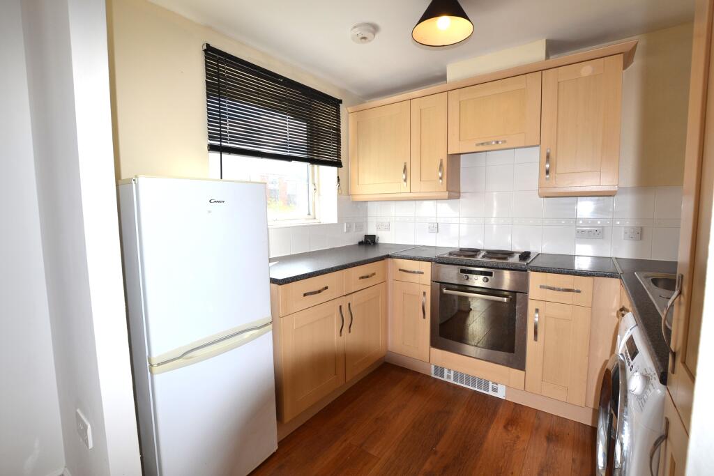 Apartment in Ipswich - View 4
