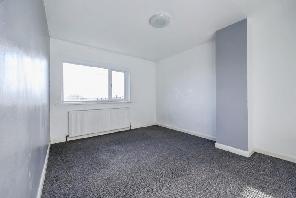 Winscombe Mount, Clifton, Nottingham, NG11 - View 6