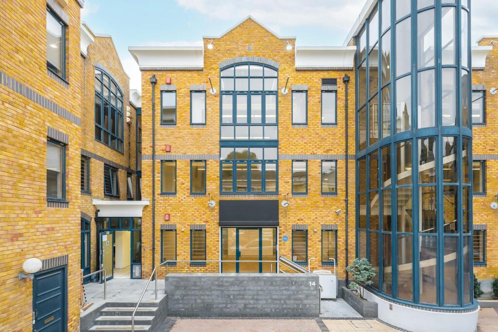 External 3.jpg