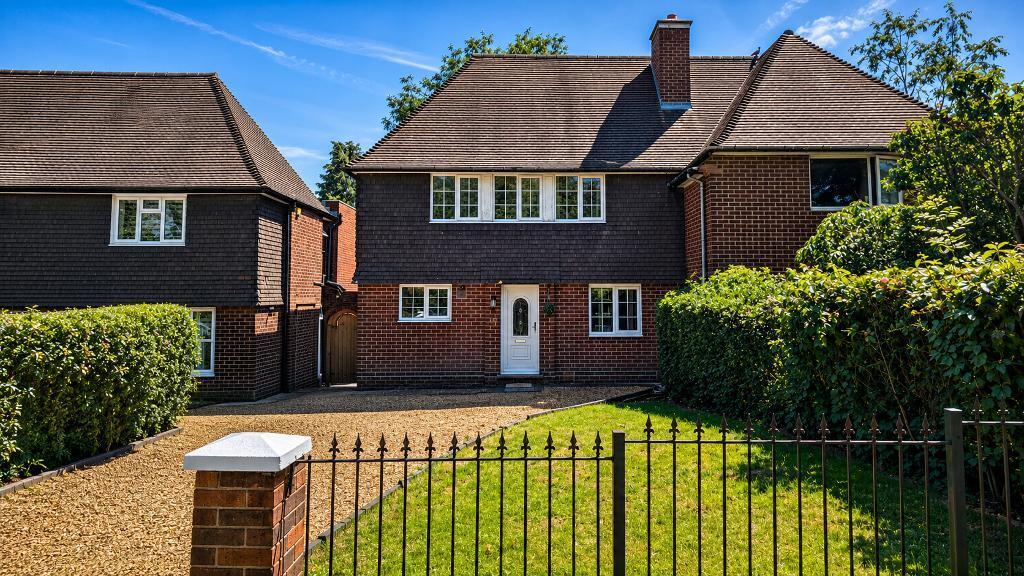 Main image of property: Shenley Lane, Selly Oak, Birmingham, B29 4HA