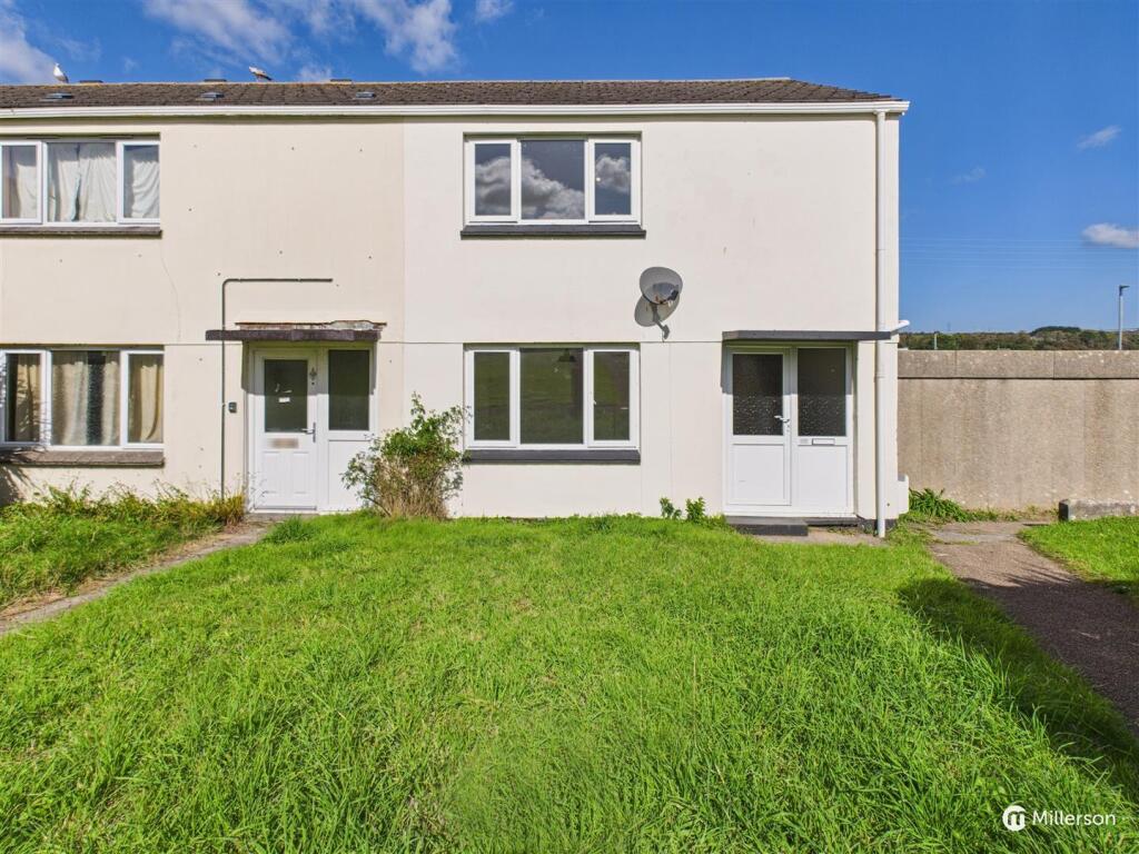 2-bed terraced on Treveglos, Hayle, £225,000
