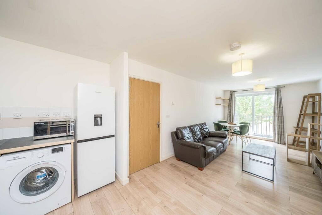 Apartment in London - View 4