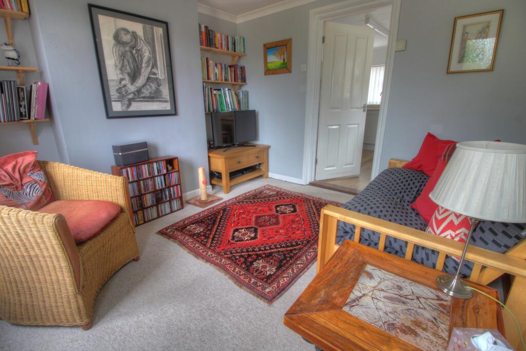Ashmore Green, Thatcham, RG18 - View 2